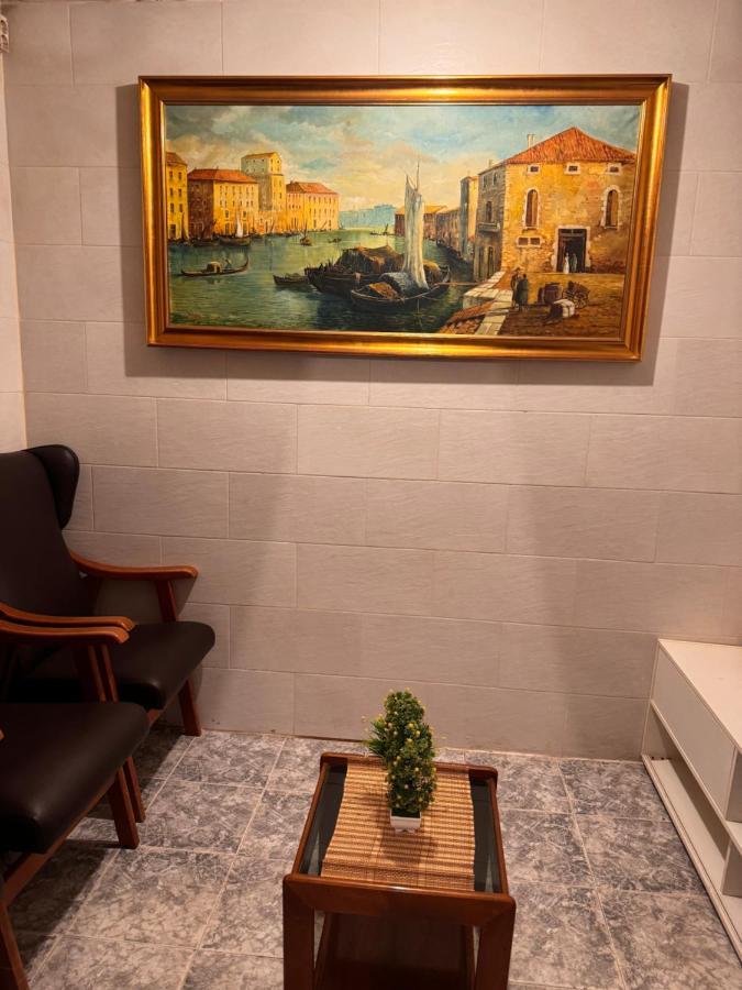 Bonita Habitacion En Chalet — Fotos 1
